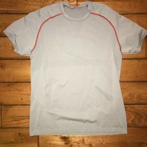 Lululemon Metal Vent Tech Gray Size Large